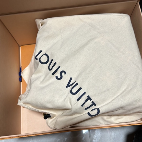 Louis Vuitton bag - Picture 4 of 7